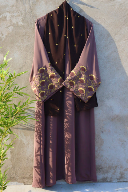 Gulnaar Abaya