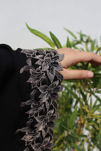 Nysa Cutwork Abaya