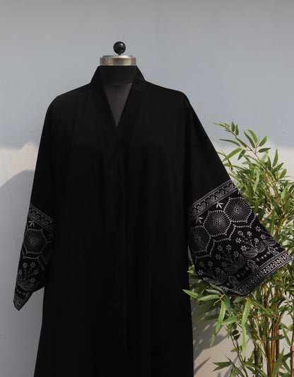 Ruwaida Abaya