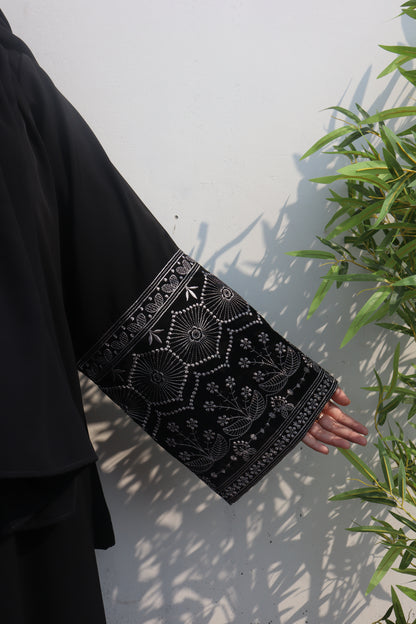 Ruwaida Abaya