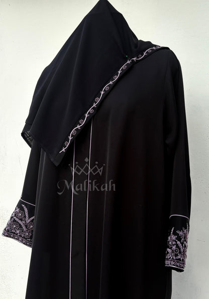 Safa handwork Abaya