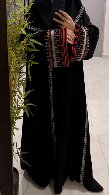 Elina Abaya