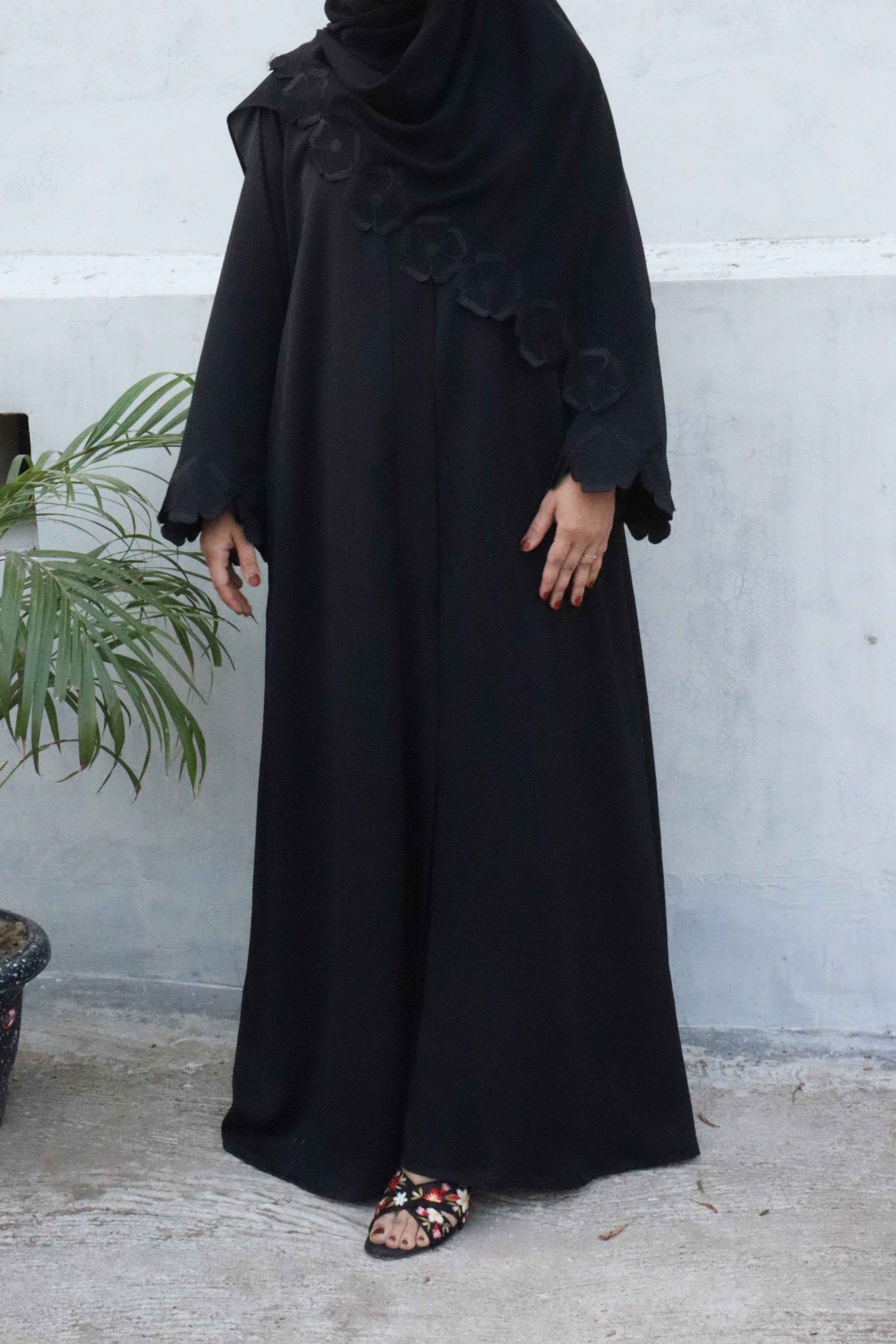 Zoom Cutwork Abaya