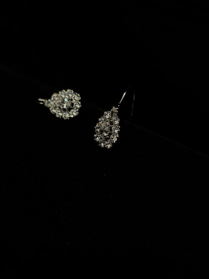 Short silver Zircon Earring
