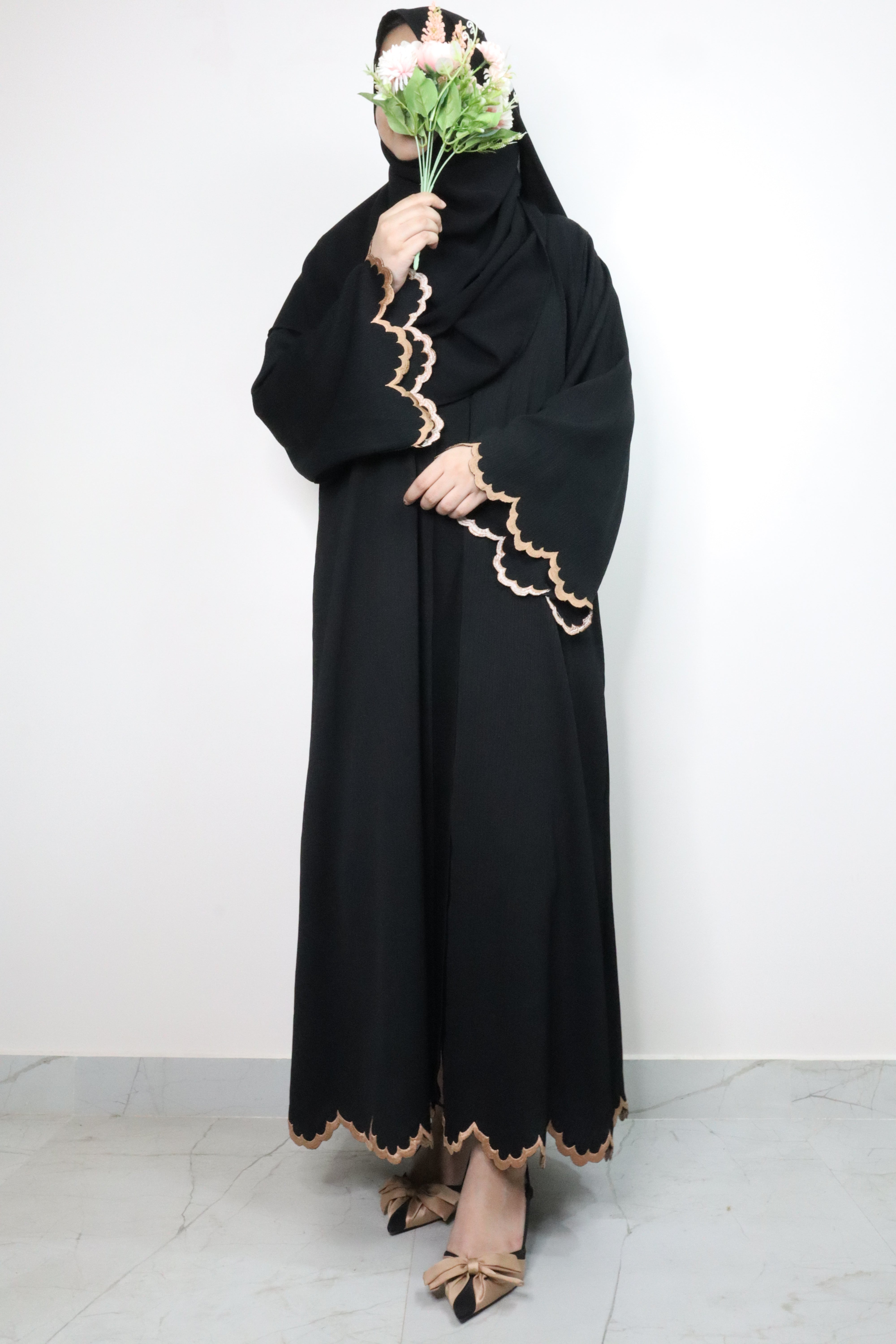 Embroidered curve edge Abaya