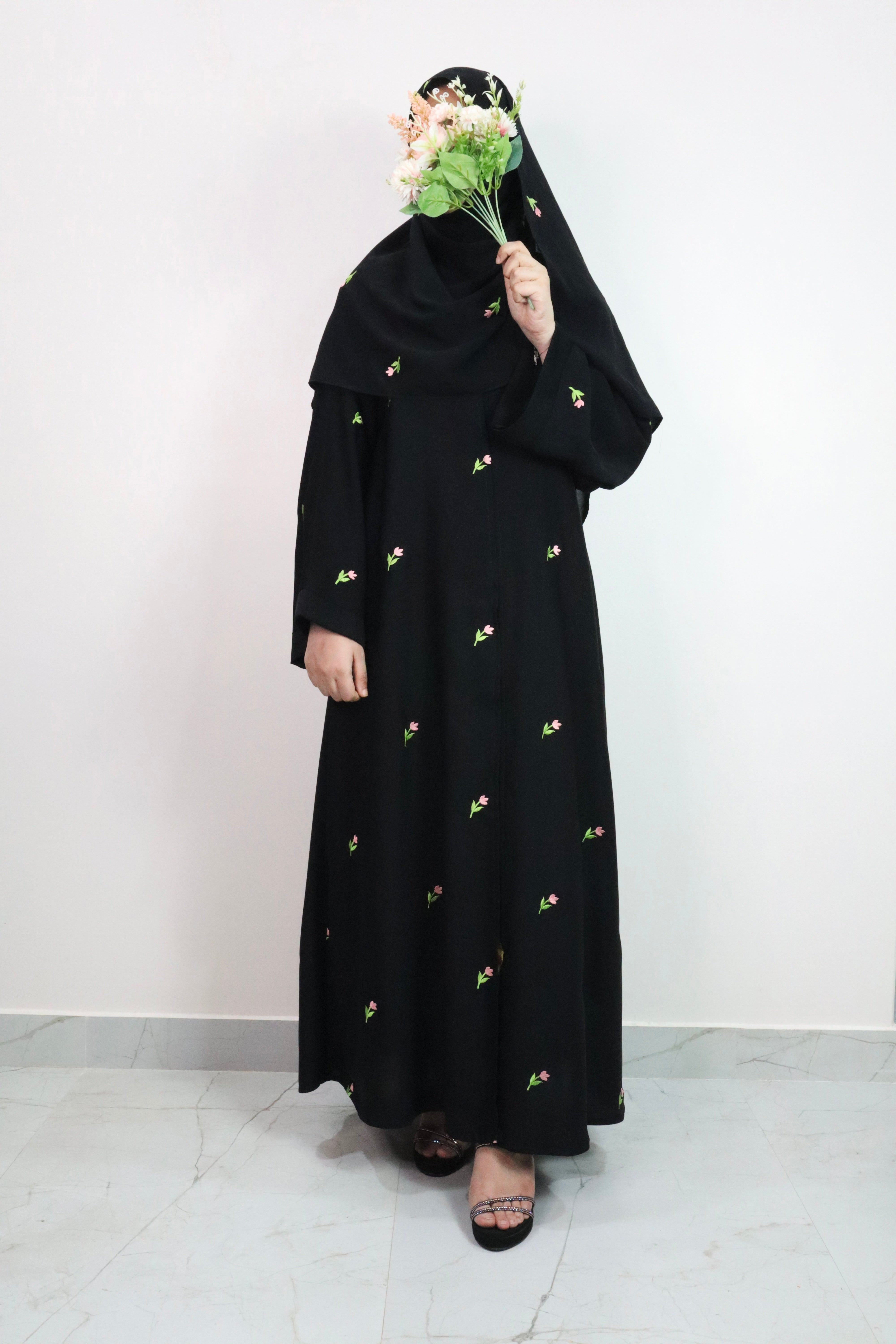 Gulshan Abaya