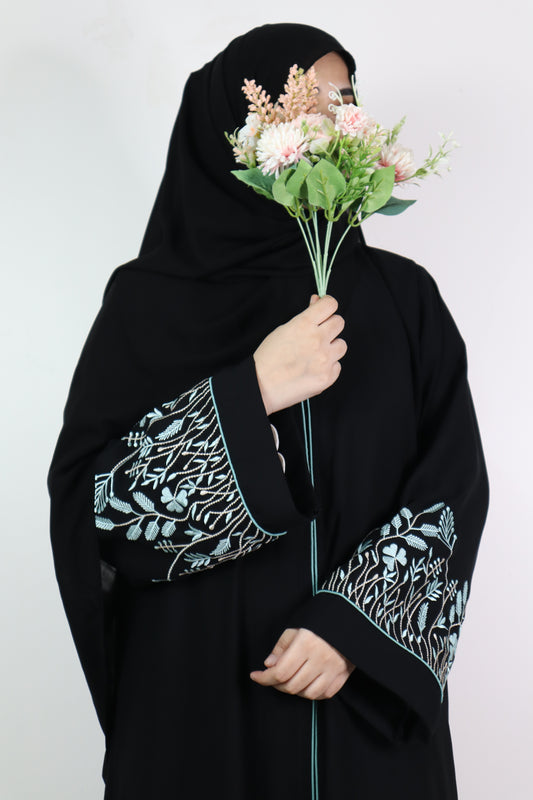 Naqsh embroidered Abaya