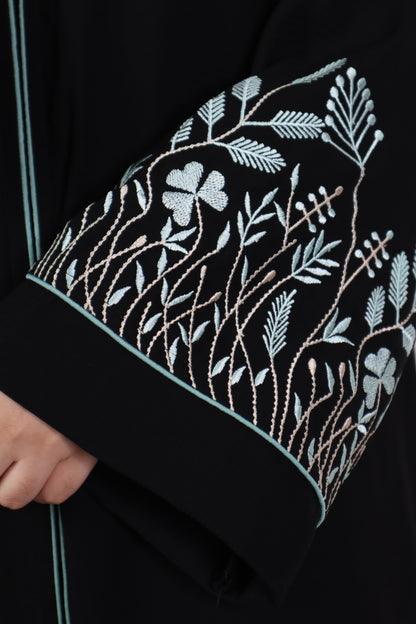 Naqsh embroidered Abaya