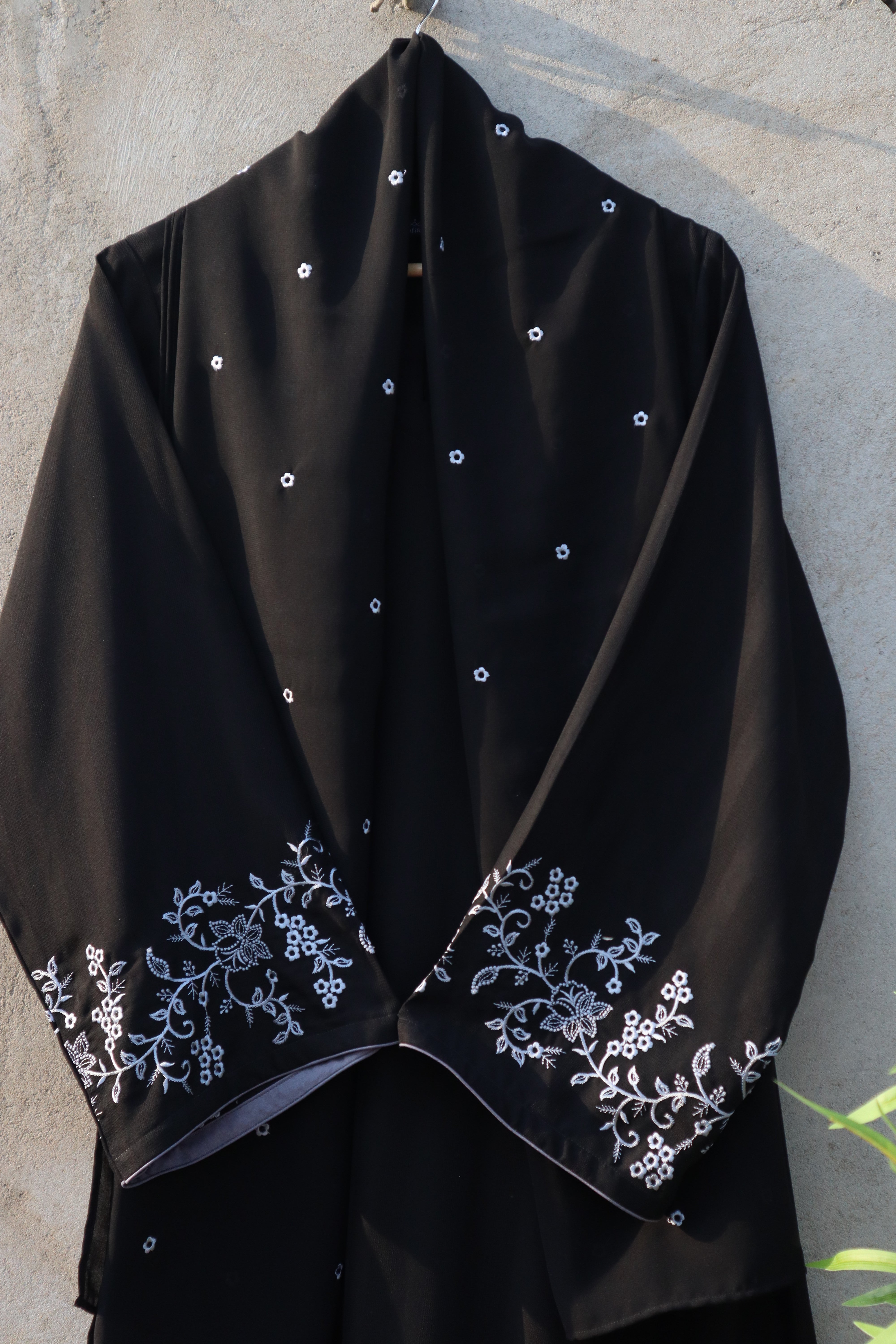 Nadia Black Embroidered Abaya