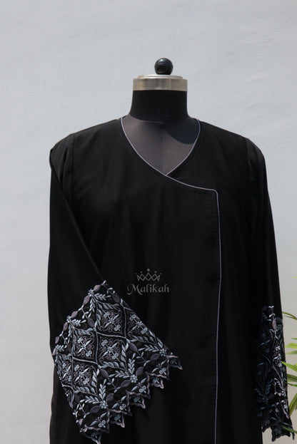 Zulfah Angrakha Abaya
